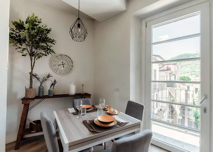 Nest & Rest - By Myhomeincomo Apartment *